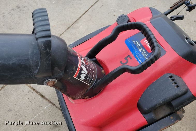 image for item LC9325 (5) snow blowers