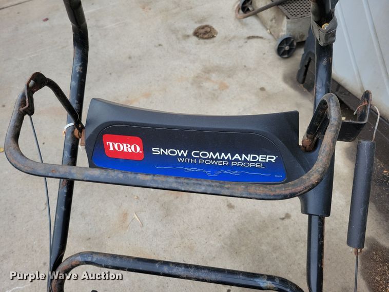 image for item LC9325 (5) snow blowers