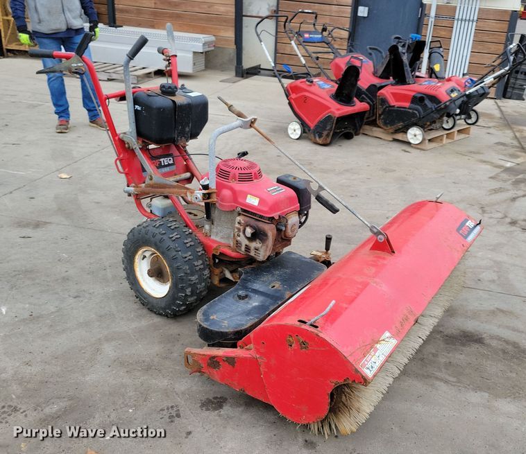 image for item LC9326 Turf TeQ 1305  broom