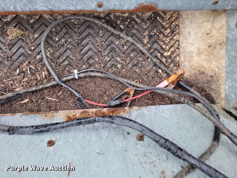 image for item LC9330 Turfco Mete-R-Matic III F12D  top dresser spreader