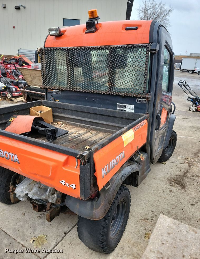 image for item LC9332 2013 Kubota RTVX1100C  utility vehicle