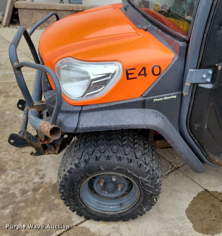 image for item LC9332 2013 Kubota RTVX1100C  utility vehicle