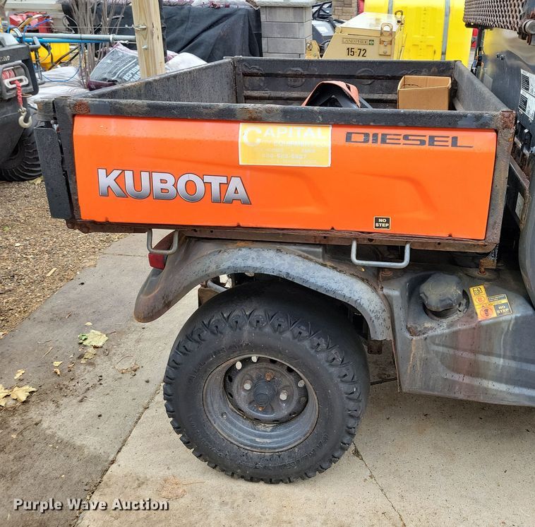 image for item LC9332 2013 Kubota RTVX1100C  utility vehicle