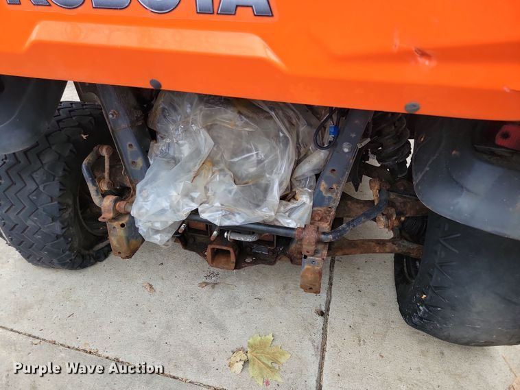 image for item LC9332 2013 Kubota RTVX1100C  utility vehicle