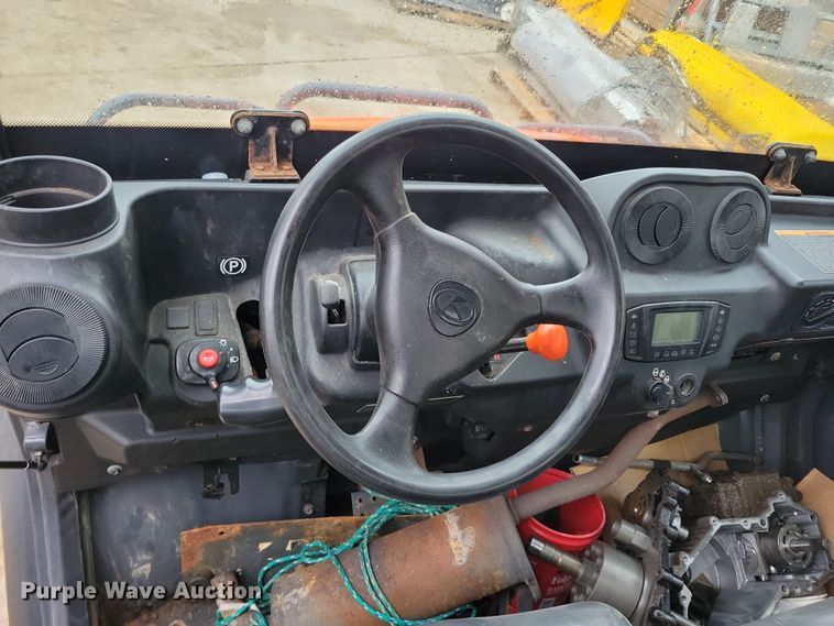 image for item LC9332 2013 Kubota RTVX1100C  utility vehicle