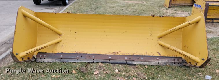 image for item LC9333 Bonnell Push-N-Plow  snow pusher