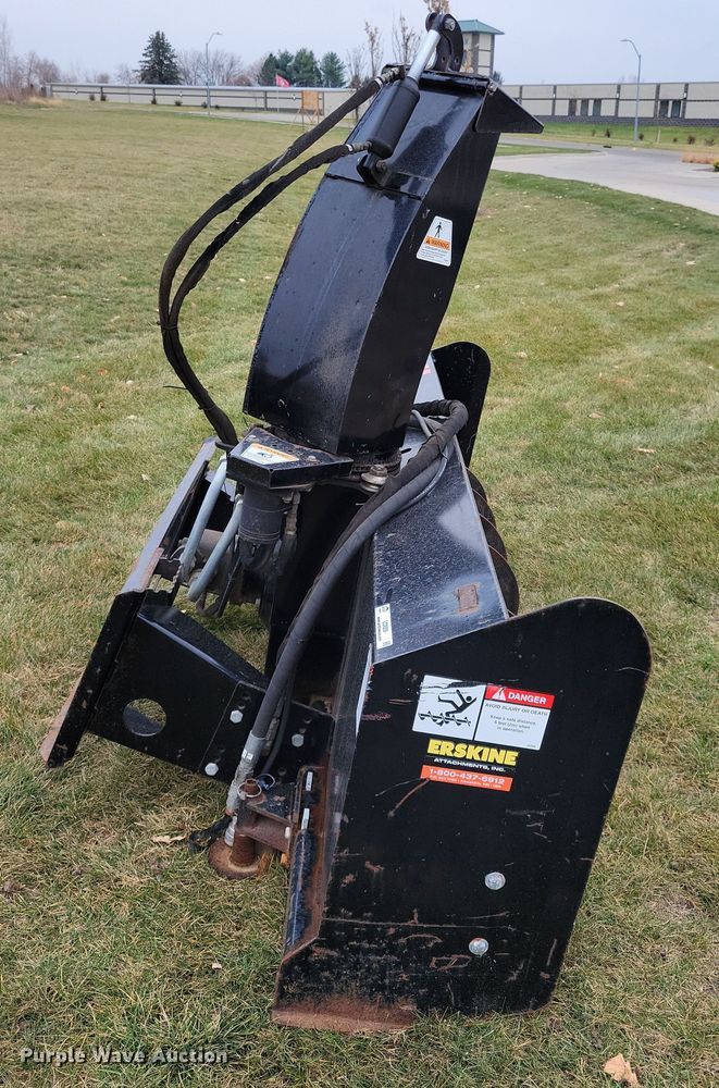image for item LC9335 Erskine 2410XL  snow blower