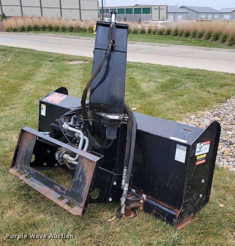 image for item LC9335 Erskine 2410XL  snow blower