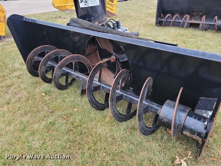 image for item LC9335 Erskine 2410XL  snow blower