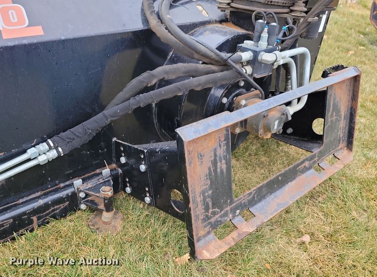 image for item LC9335 Erskine 2410XL  snow blower