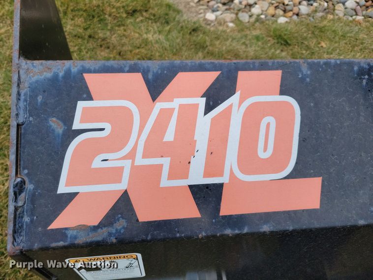 image for item LC9335 Erskine 2410XL  snow blower