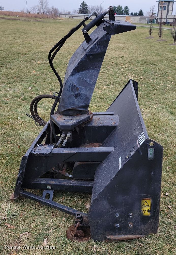 image for item LC9336 Caterpillar SR18  snow blower
