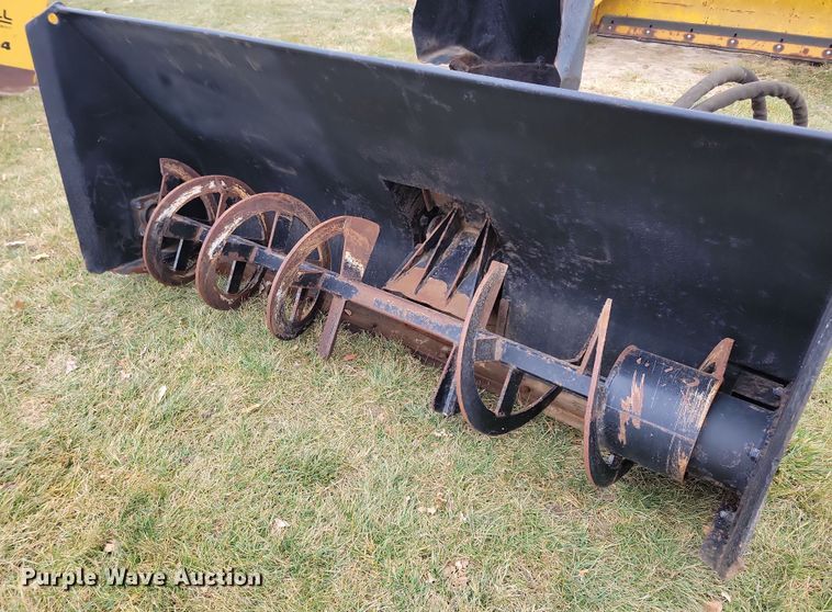 image for item LC9336 Caterpillar SR18  snow blower