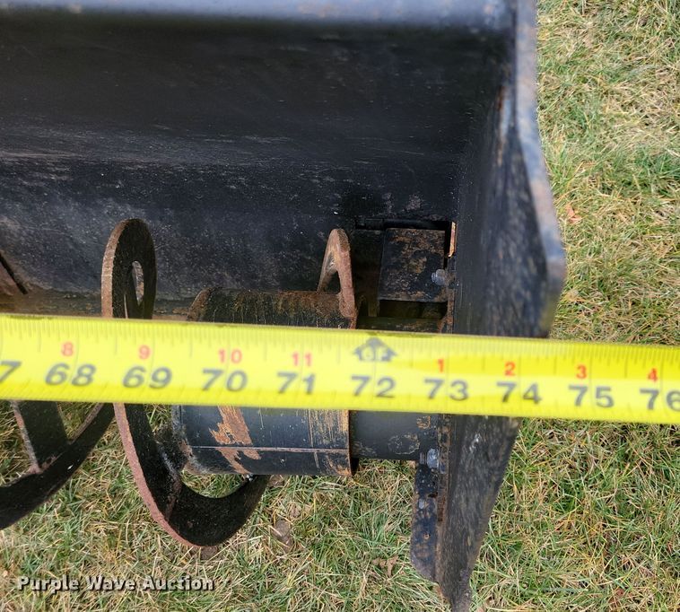 image for item LC9336 Caterpillar SR18  snow blower