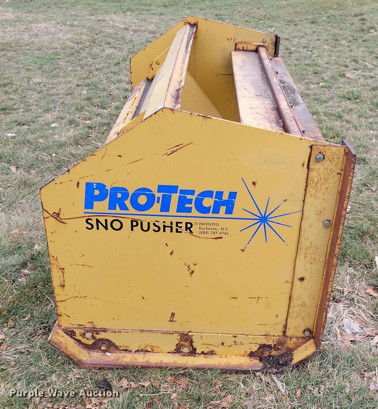 image for item LC9338 Pro-Tech  72" W skid steer snow pusher