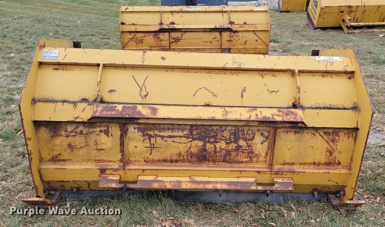 image for item LC9338 Pro-Tech  72" W skid steer snow pusher