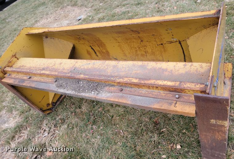 image for item LC9338 Pro-Tech  72" W skid steer snow pusher