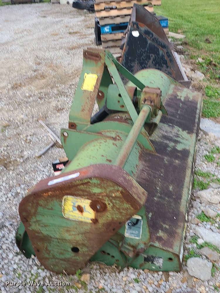 image for item LJ9329 John Deere  flail mower