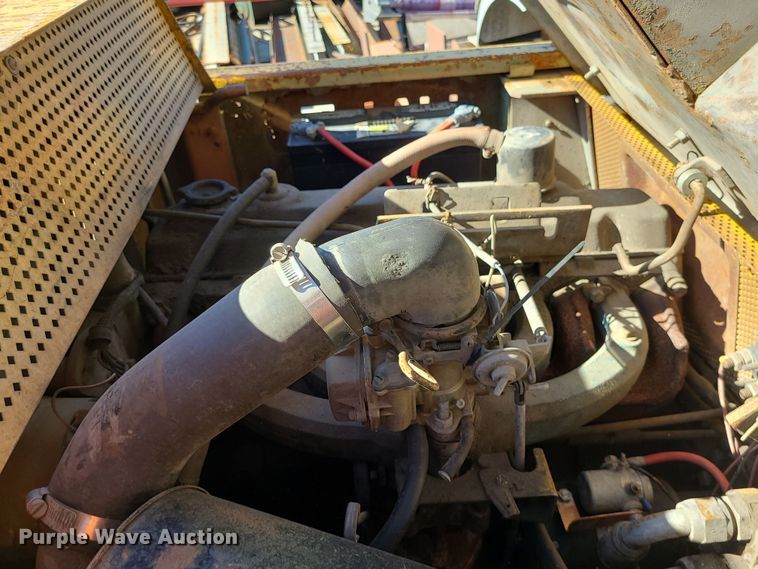 image for item LJ9358 Yale  forklift