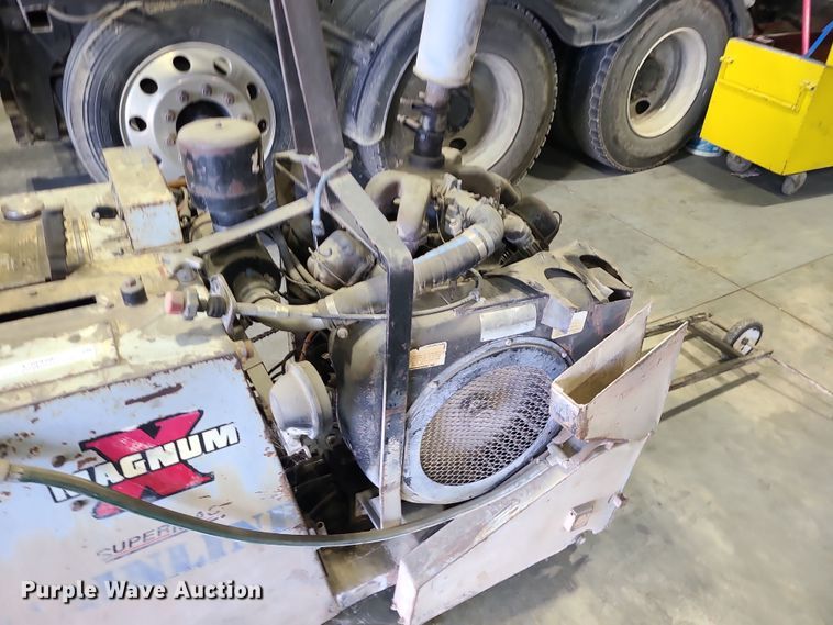 image for item LJ9359 Magnum PS-6585-26  Concrete saw