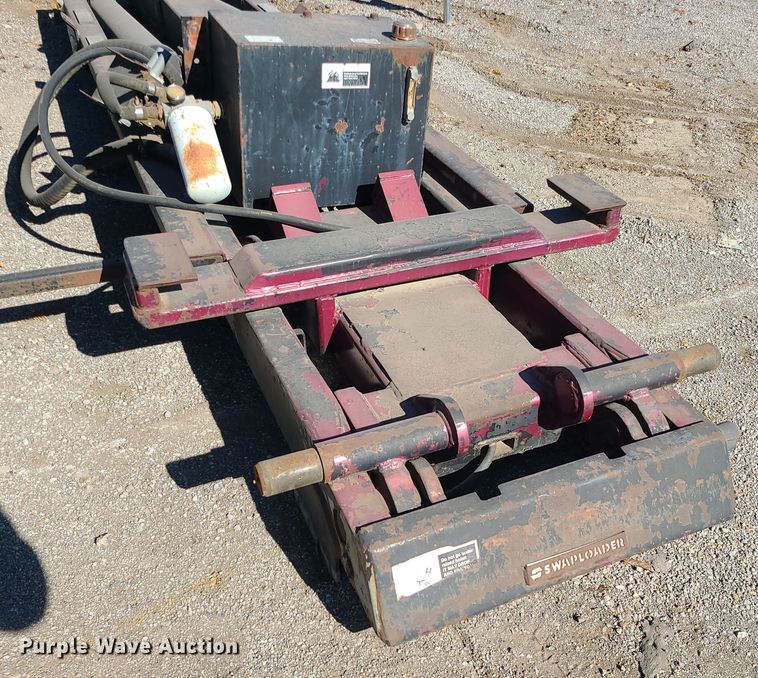 image for item LJ9362 SwapLoader SL-375  hook lift bed