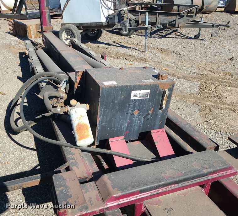 image for item LJ9362 SwapLoader SL-375  hook lift bed