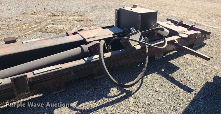 image for item LJ9362 SwapLoader SL-375  hook lift bed