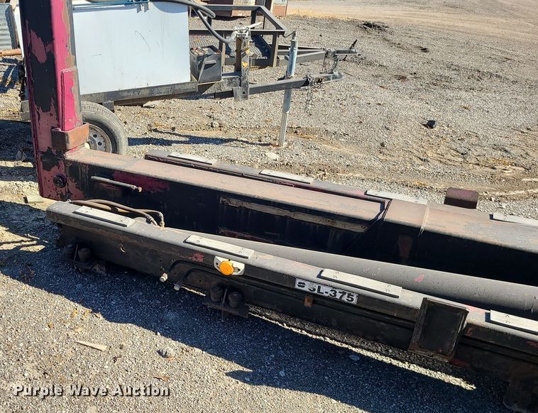 image for item LJ9362 SwapLoader SL-375  hook lift bed