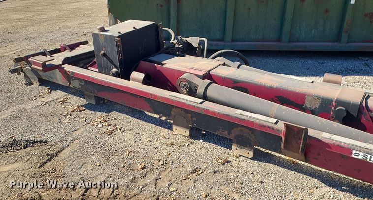 image for item LJ9362 SwapLoader SL-375  hook lift bed