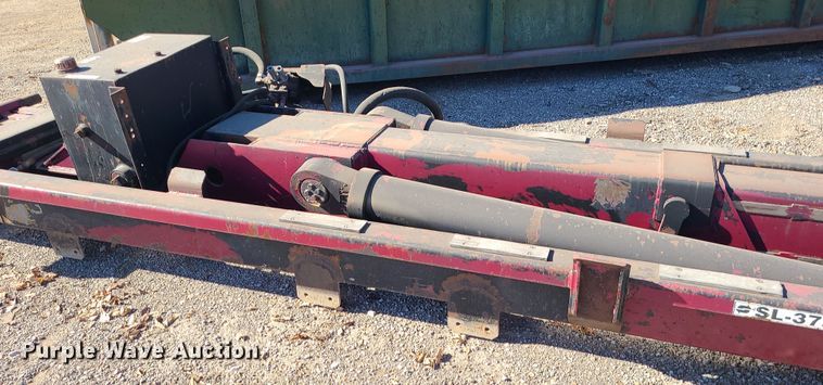 image for item LJ9362 SwapLoader SL-375  hook lift bed