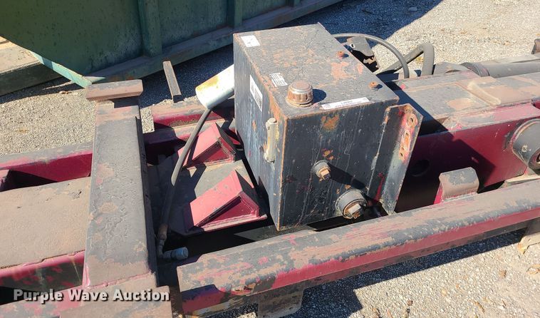 image for item LJ9362 SwapLoader SL-375  hook lift bed