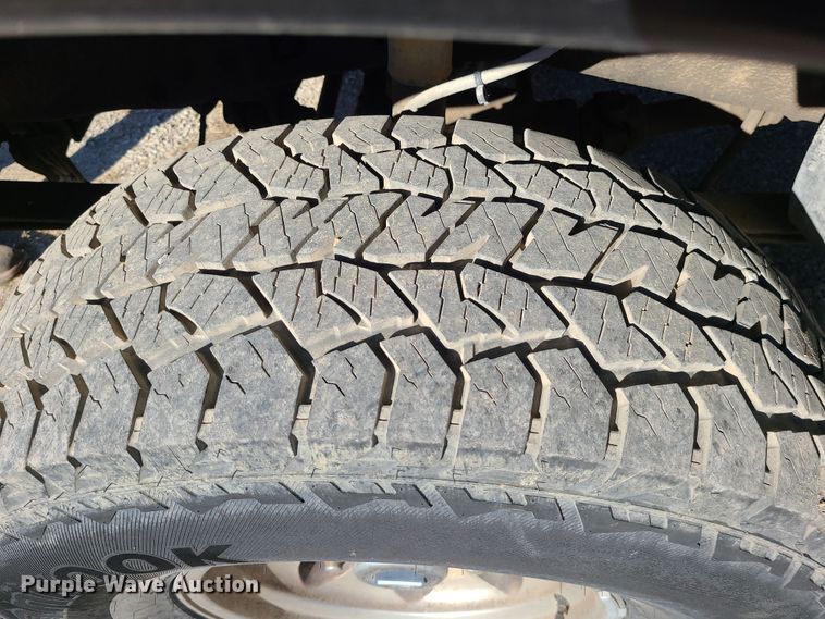 image for item LJ9367 2000 Ford F350 Super Duty  SuperCab pickup truck