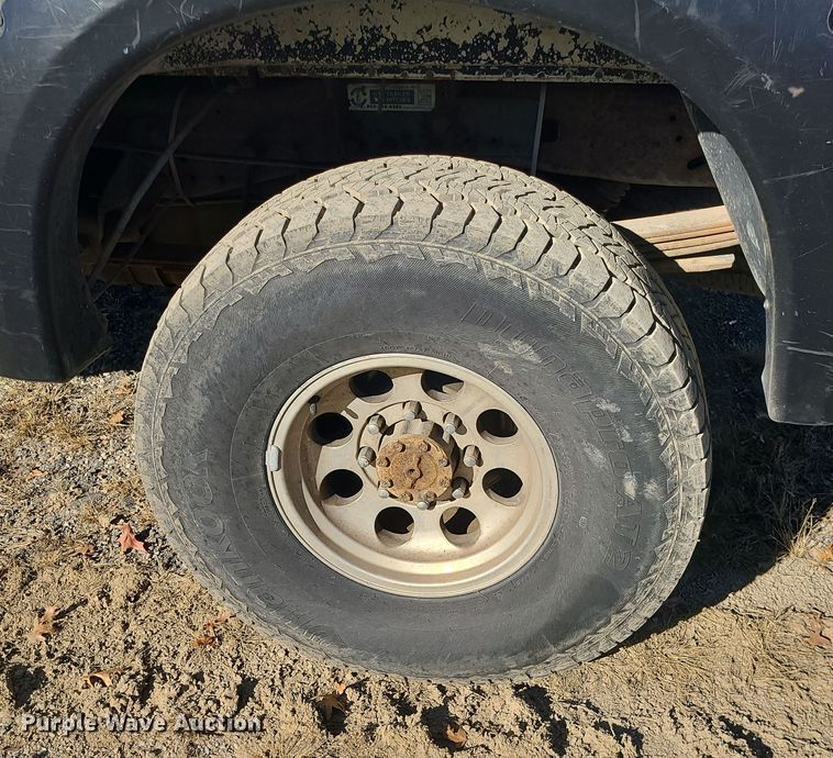 image for item LJ9367 2000 Ford F350 Super Duty  SuperCab pickup truck