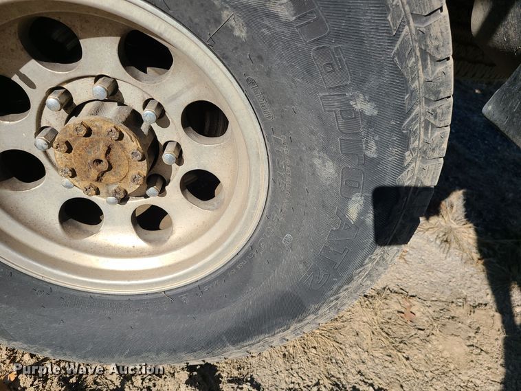 image for item LJ9367 2000 Ford F350 Super Duty  SuperCab pickup truck