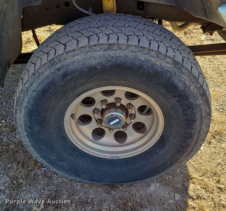 image for item LJ9367 2000 Ford F350 Super Duty  SuperCab pickup truck