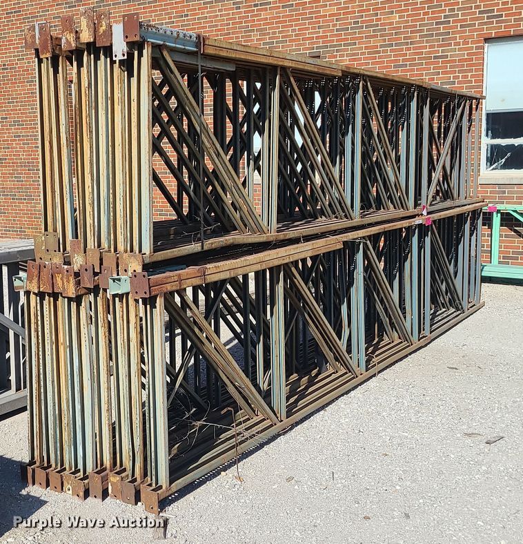 image for item LJ9369 (20) Hiline pallet racking uprights