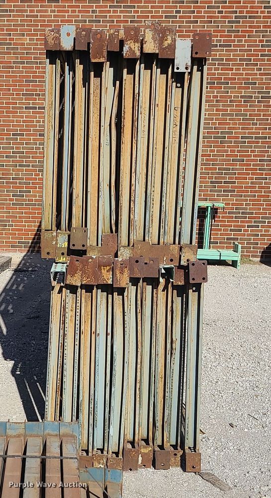 image for item LJ9369 (20) Hiline pallet racking uprights