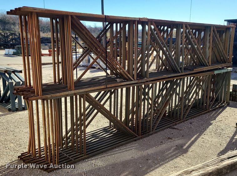 image for item LJ9369 (20) Hiline pallet racking uprights