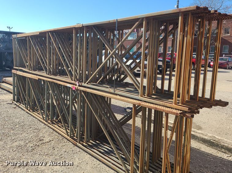 image for item LJ9369 (20) Hiline pallet racking uprights