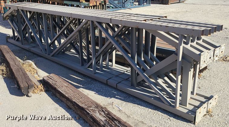 image for item LJ9370 Pallet racking