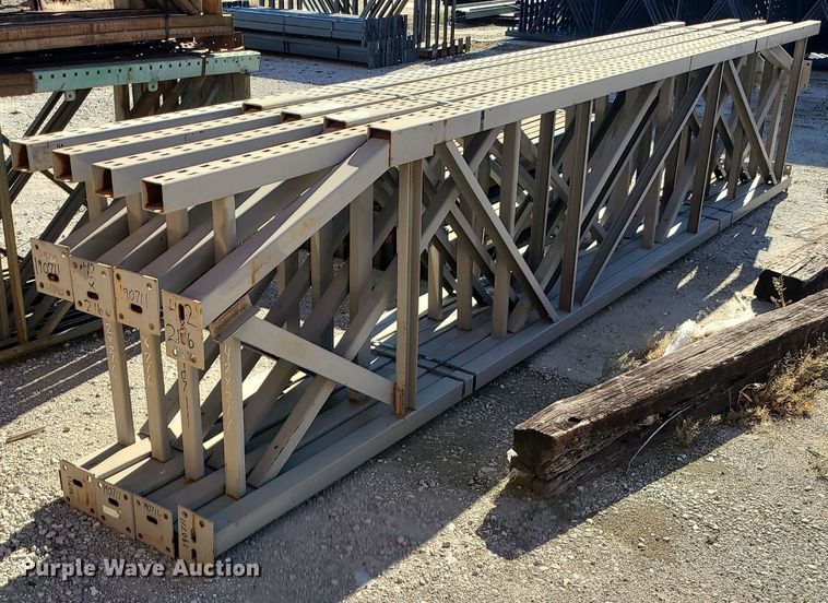 image for item LJ9370 Pallet racking