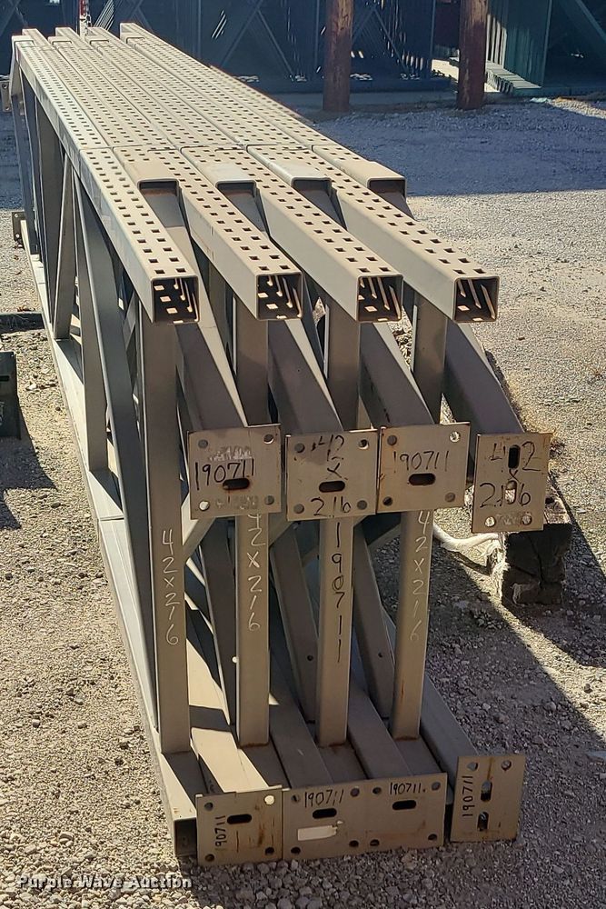 image for item LJ9370 Pallet racking