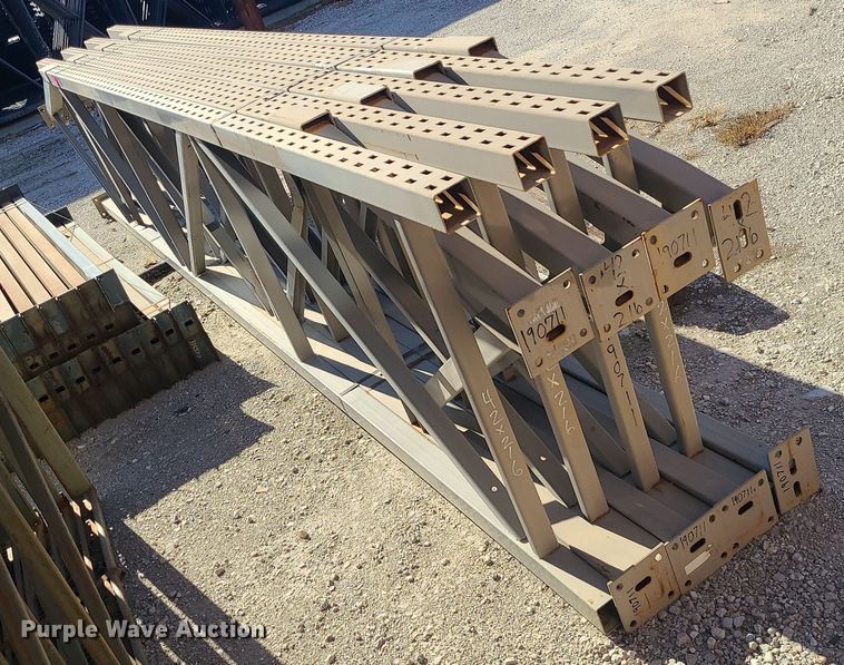 image for item LJ9370 Pallet racking