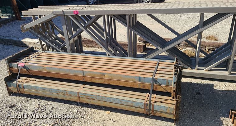 image for item LJ9370 Pallet racking