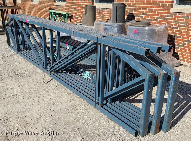 image for item LJ9373 Pallet racking