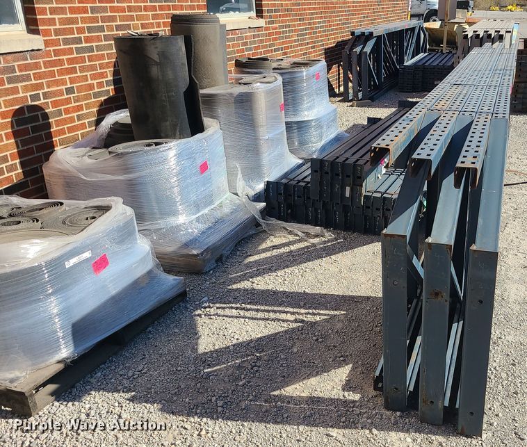 image for item LJ9373 Pallet racking