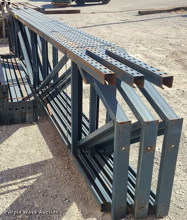 image for item LJ9373 Pallet racking