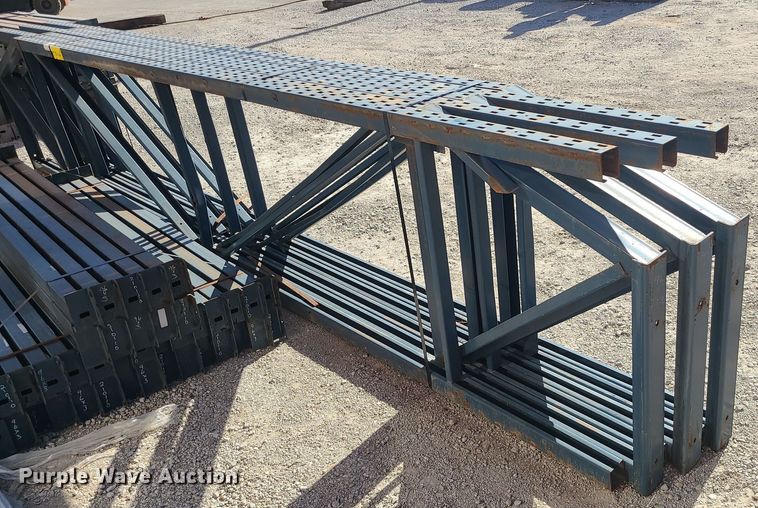 image for item LJ9373 Pallet racking