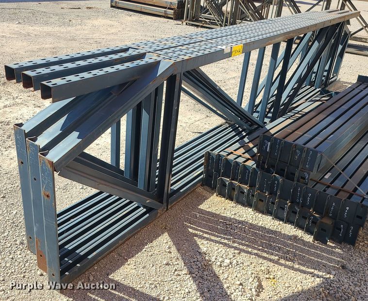 image for item LJ9373 Pallet racking