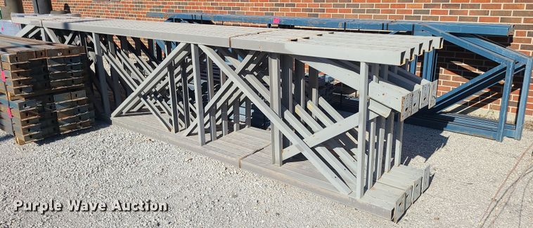 image for item LJ9374 Pallet racking